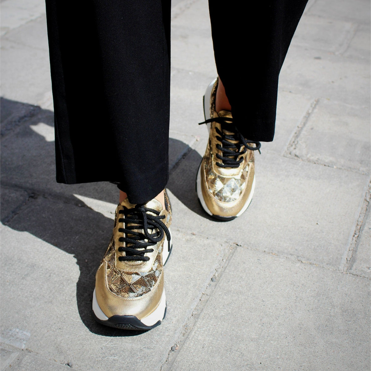 The Poppy Gold Velcro Sneaker