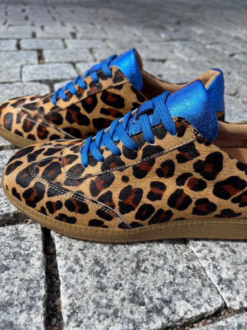 Pansy Sneaker - Cow/Blau